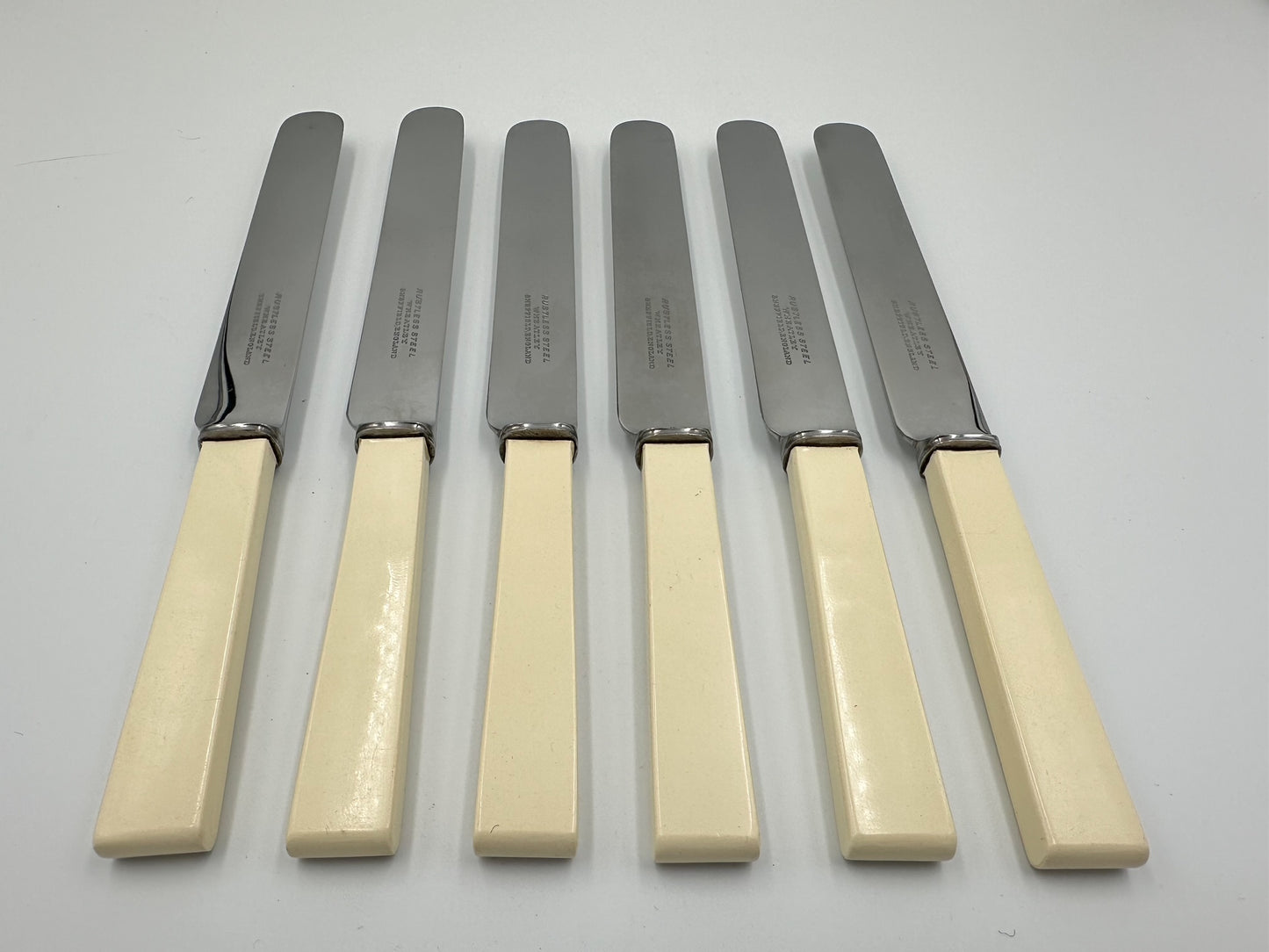 Vintage Wheatley Rustless Steel Bakelite Knife Set