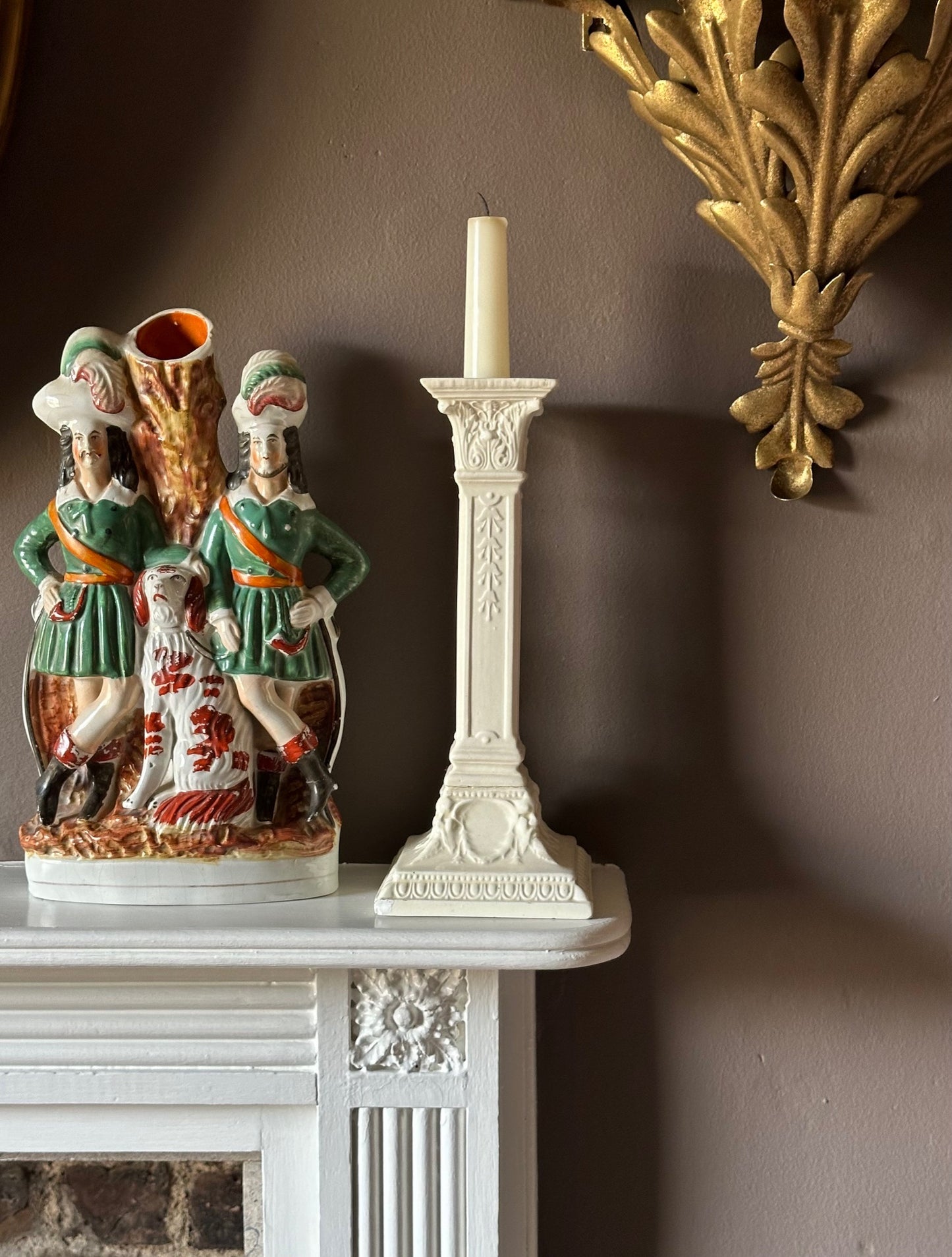 Hunters with Dog Staffordshire Spill Vase