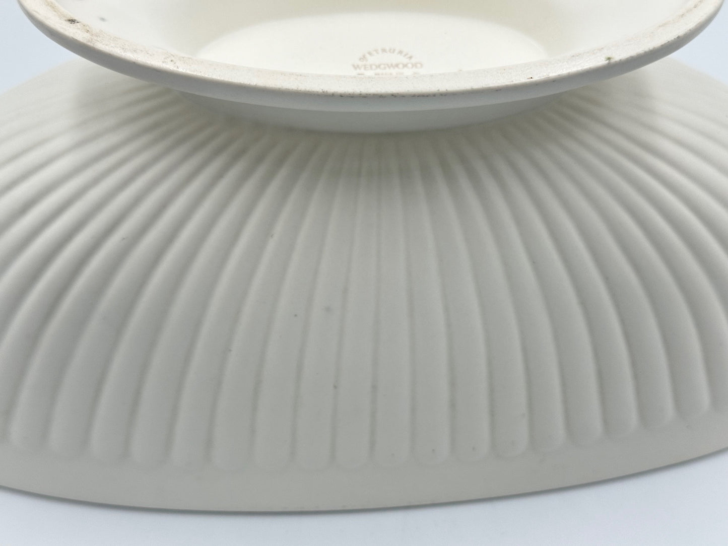 Wedgwood of Etruria & Barlaston White Moonstone Mantle Vase