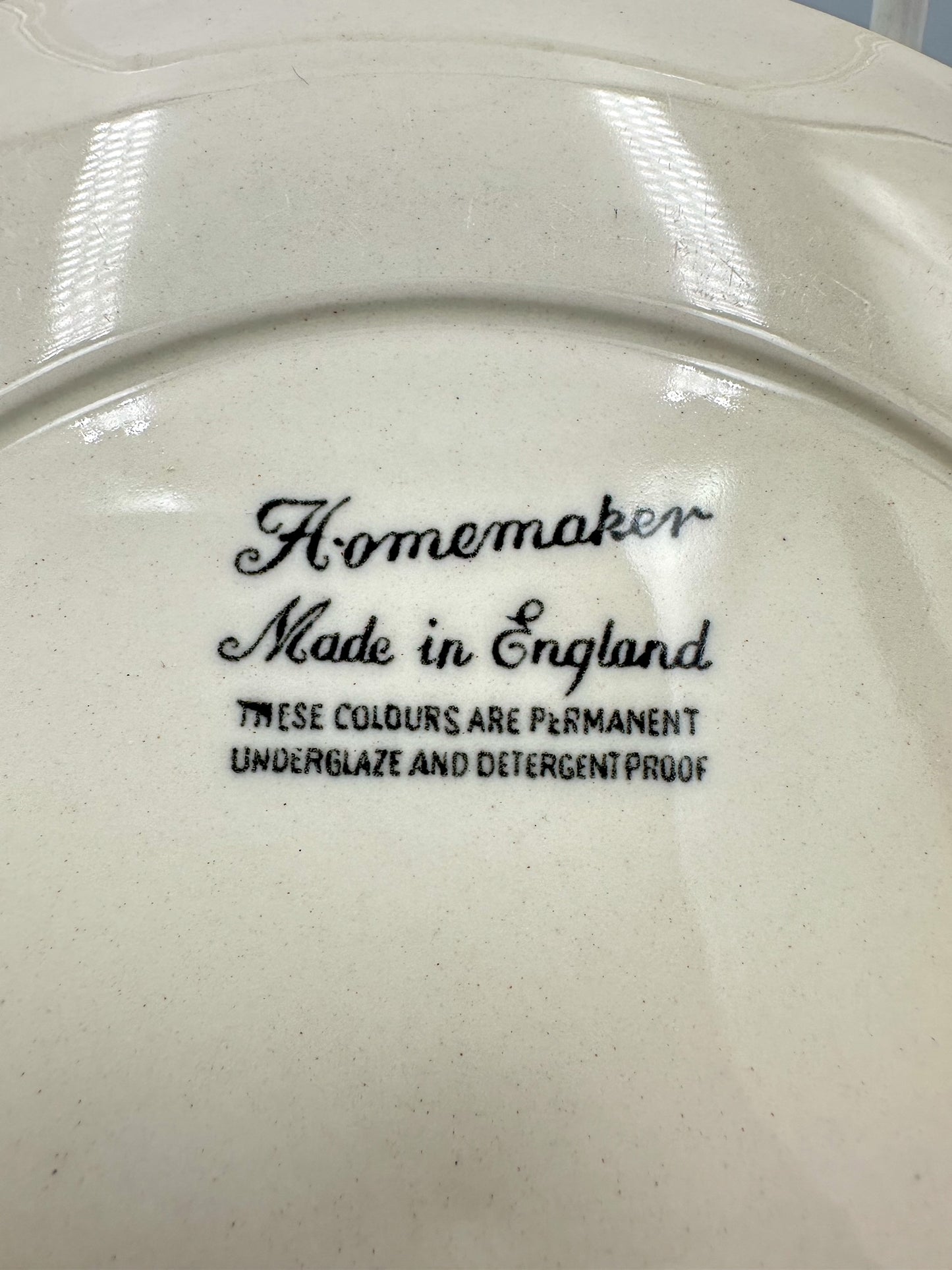 Set of 5 Homemaker Dessert Plates