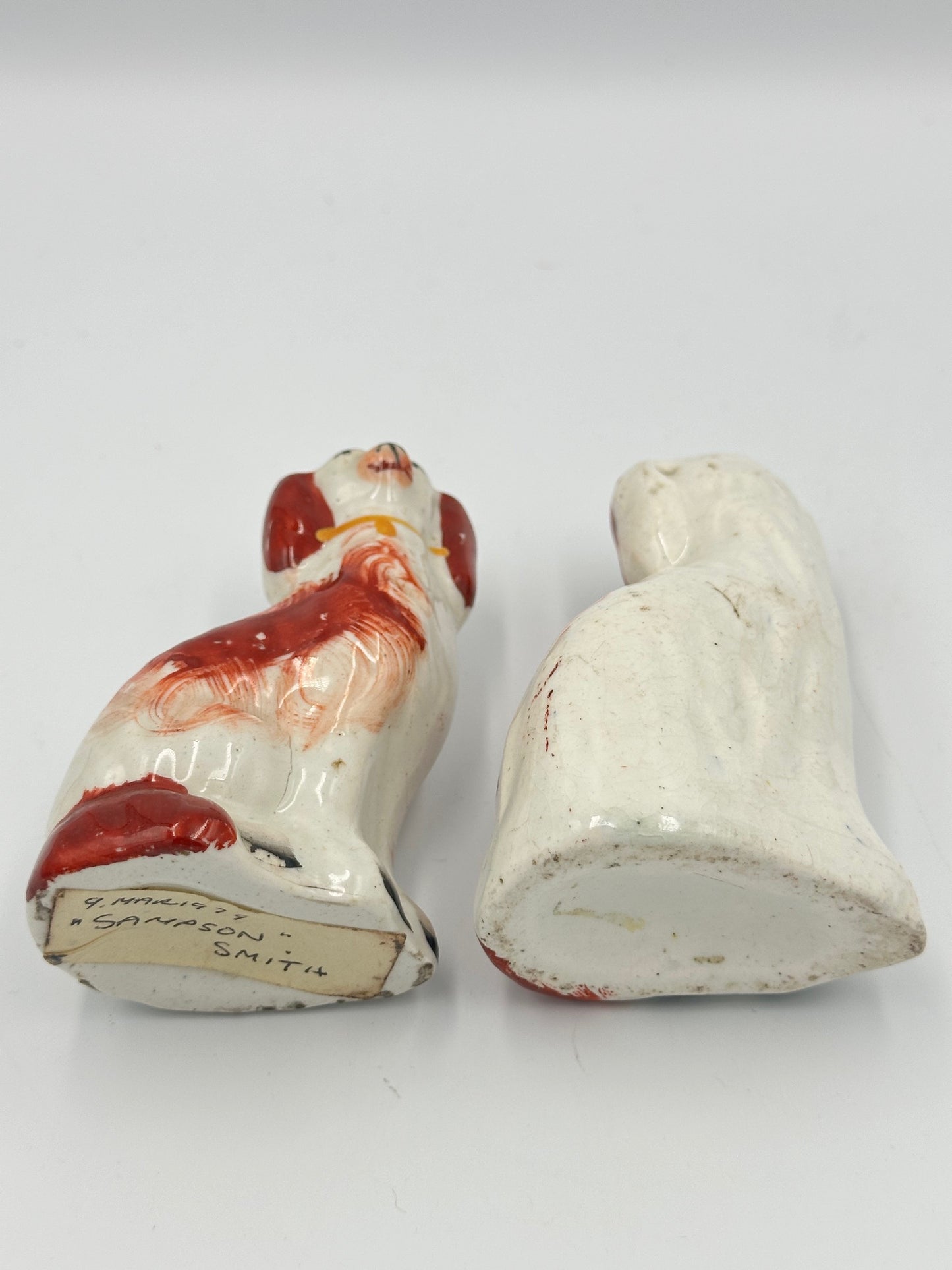 Very Small Red Pair of Spaniels - 19th Century