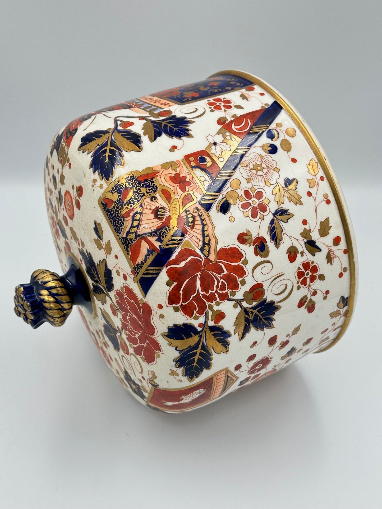 Ridgway Old Derby Imari Cheesedome